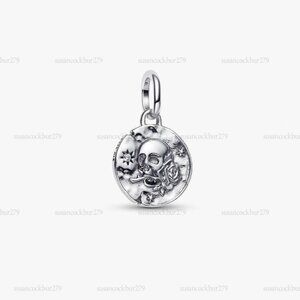 Pandora Skull Medallion Charm